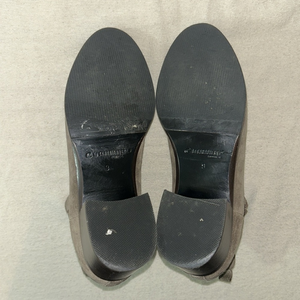 La Canadienne Suede Chelsea Boot - Picture 8 of 11